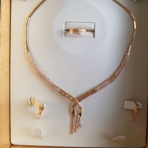 21K GOLD &STONE DIAMOND SET